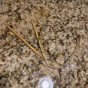 Circular Knitting Needles 5.5mm US Size 9, 32in (81 cm)